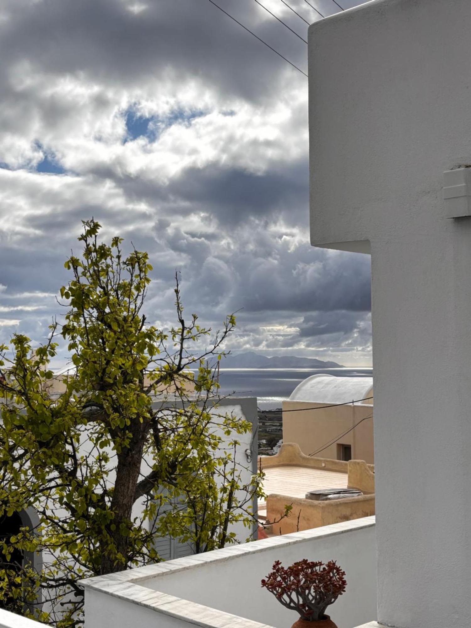 Elkaza Villas Fira  Cameră foto